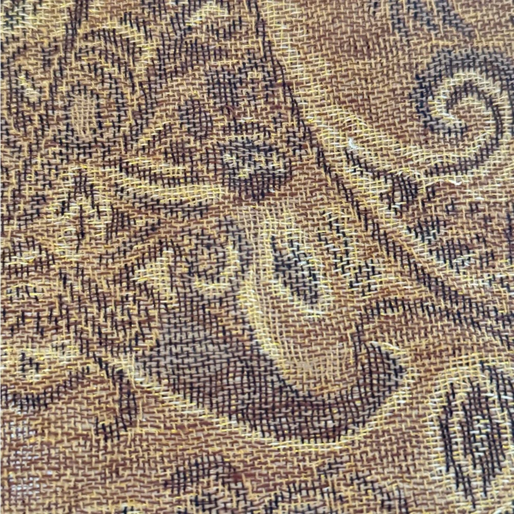 Beautiful Gold Paisley fringed scarf